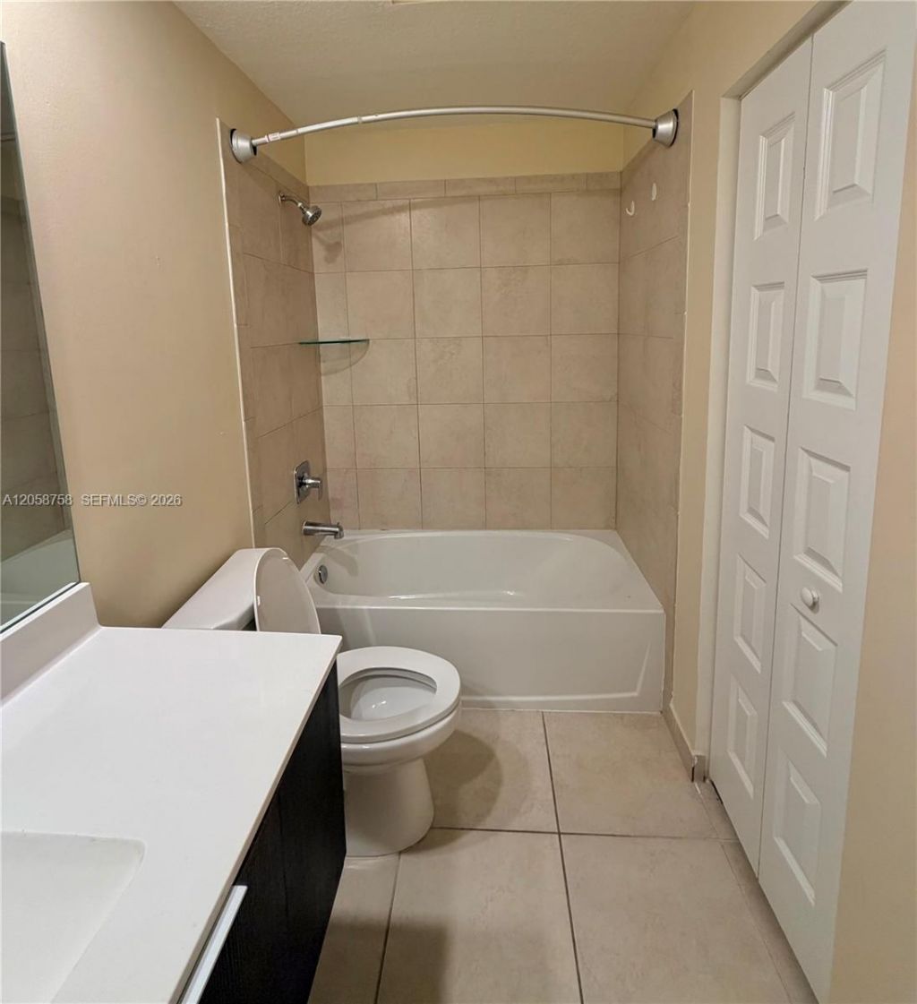 10455 NW 82nd St, Unit 10, Doral, FL 33178 Photo