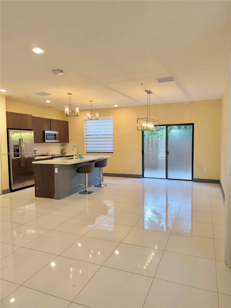 10455 NW 82nd St, Unit 10, Doral, FL 33178 Photo