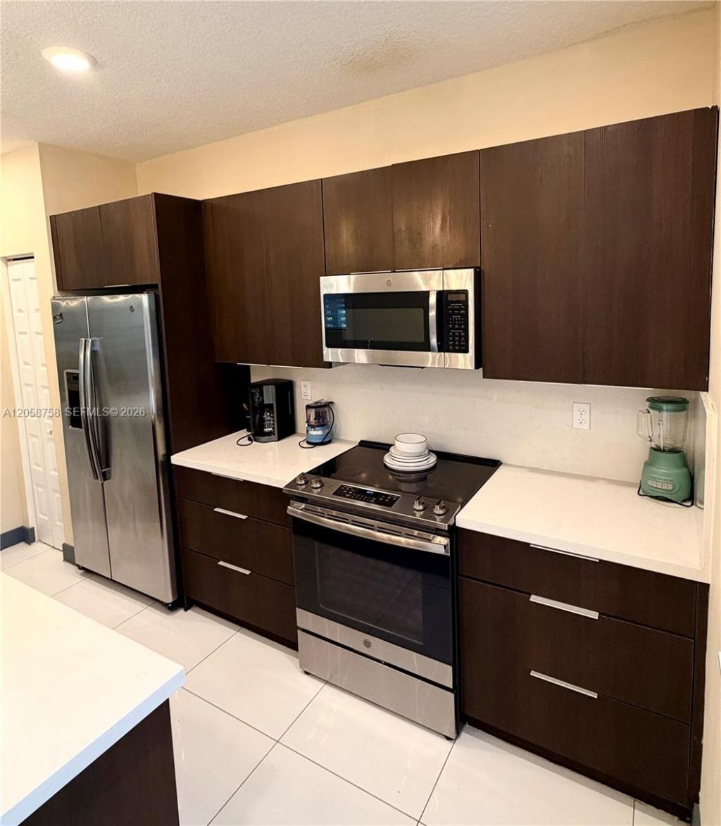 10455 NW 82nd St, Unit 10, Doral, FL 33178 Photo