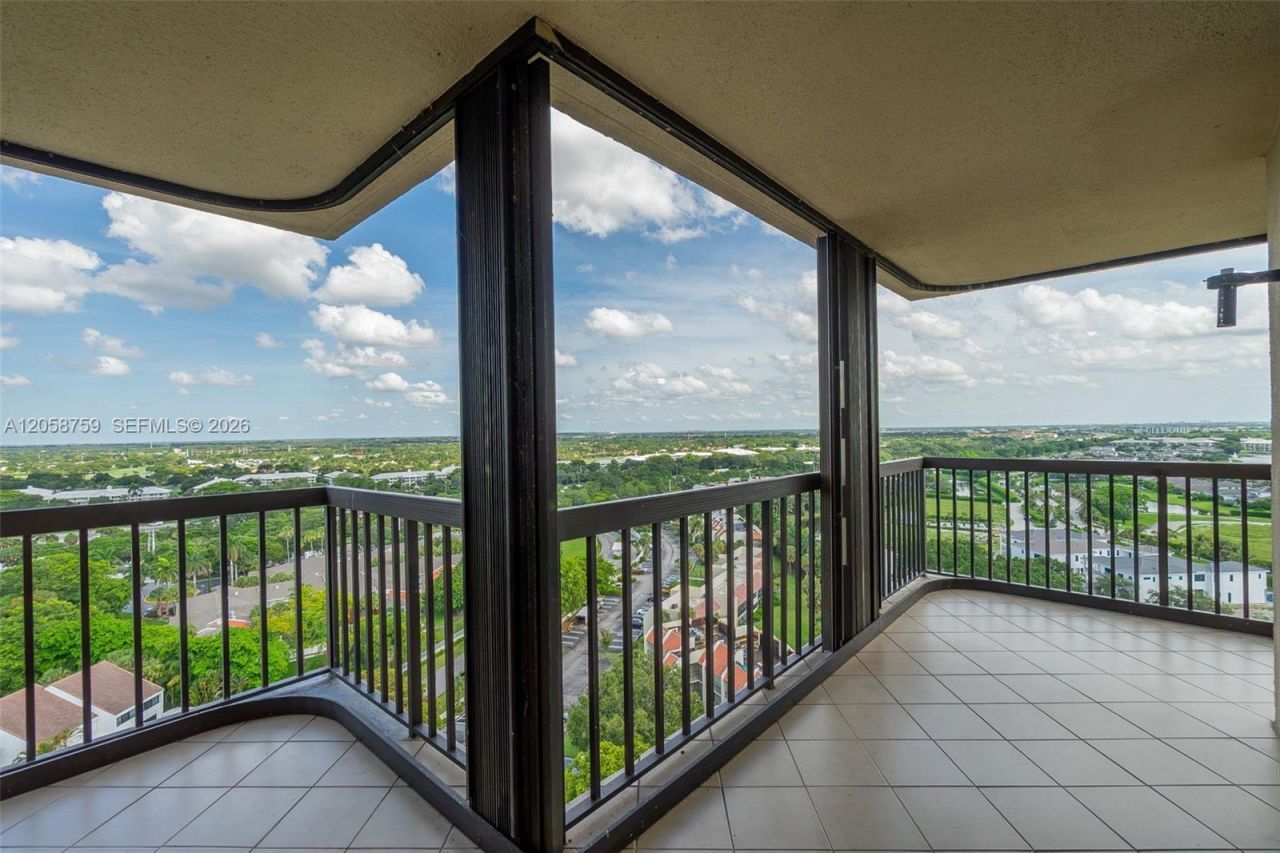 2480 Presidential Way , Unit 1801, West Palm Beach, FL 33401 Photo