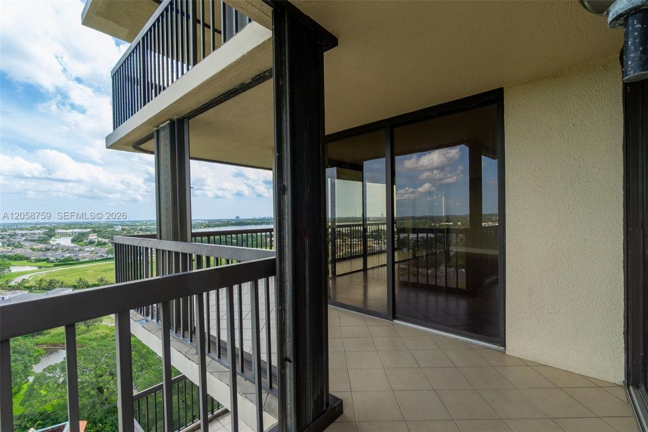 2480 Presidential Way , Unit 1801, West Palm Beach, FL 33401 Photo