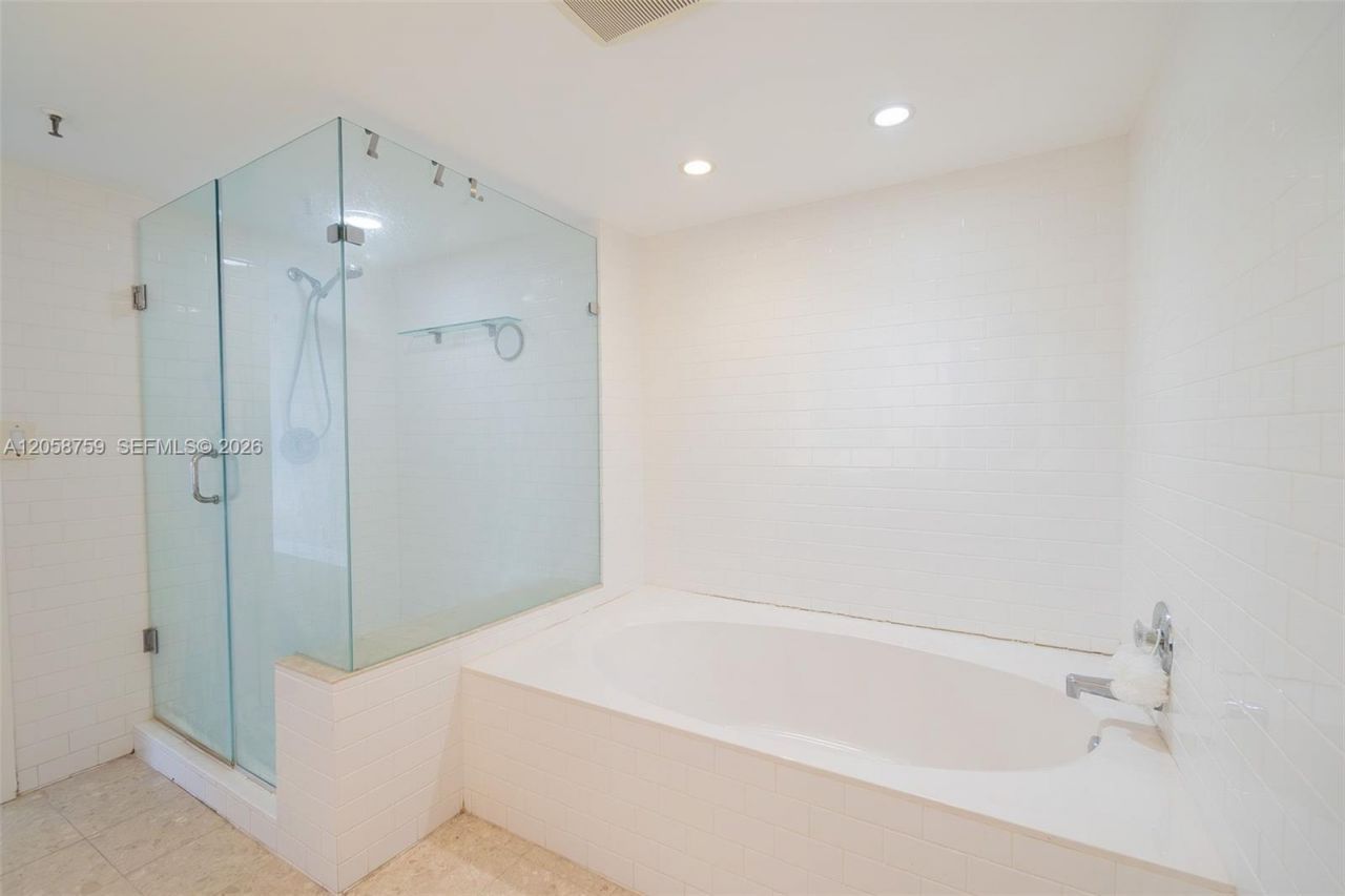 2480 Presidential Way , Unit 1801, West Palm Beach, FL 33401 Photo