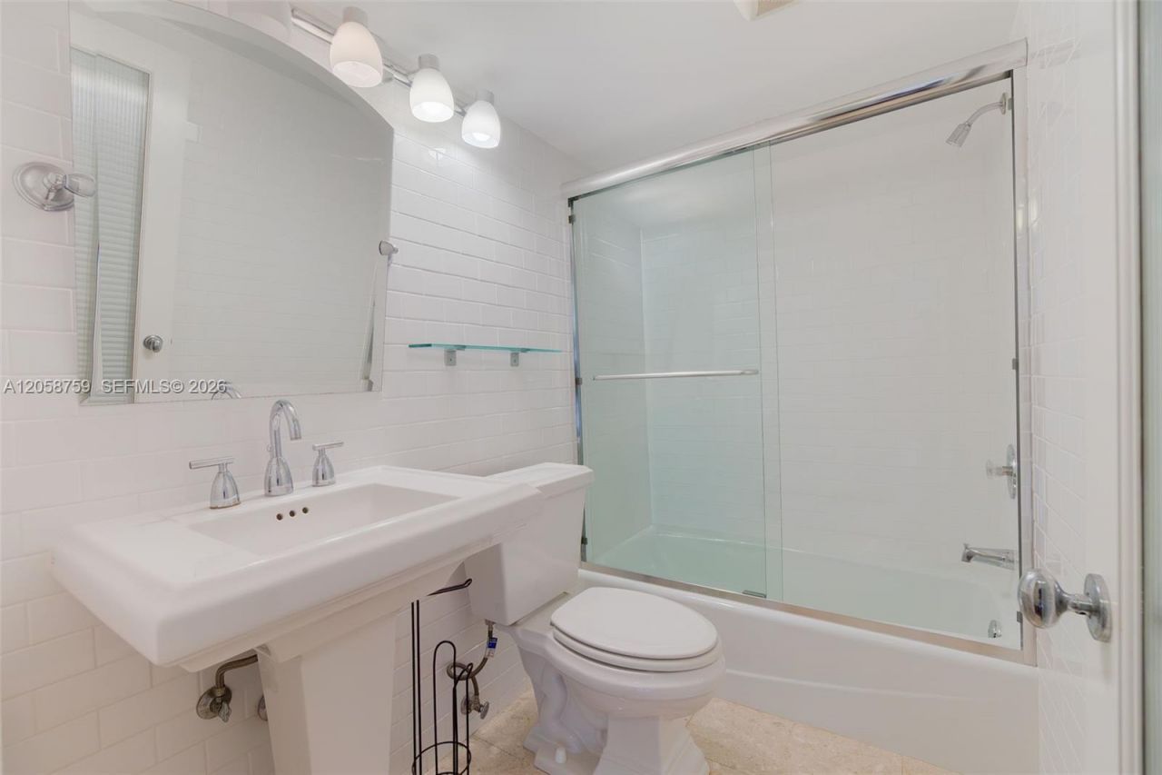 2480 Presidential Way , Unit 1801, West Palm Beach, FL 33401 Photo