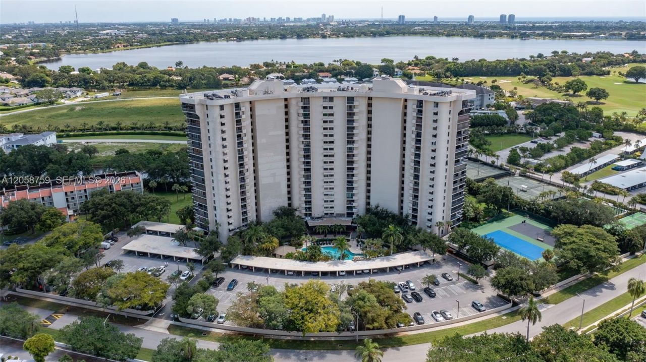 2480 Presidential Way , Unit 1801, West Palm Beach, FL 33401 Photo