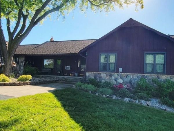 9757 Kaiser Road, Saline, MI 48176