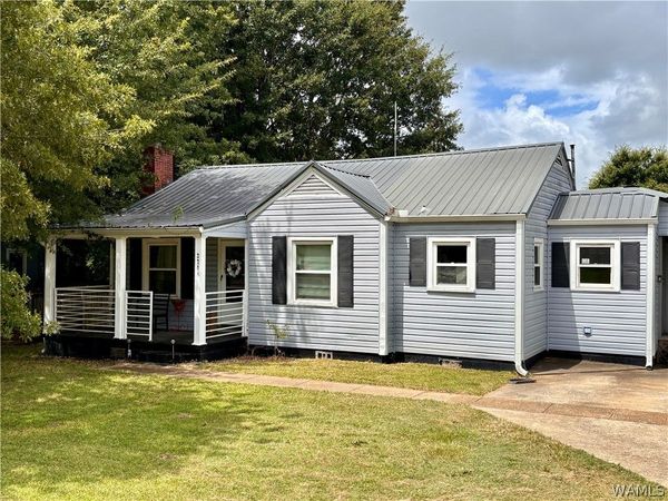 2204 Forest Lake Drive, Tuscaloosa, AL 35401