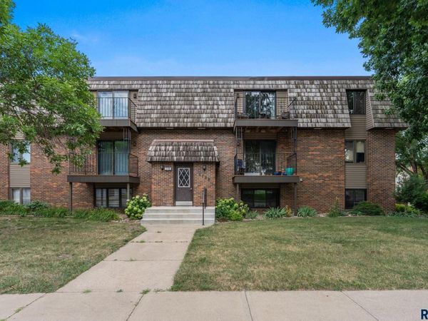 3708 S Terry Ave, Unit 203, Sioux Falls, SD 57106