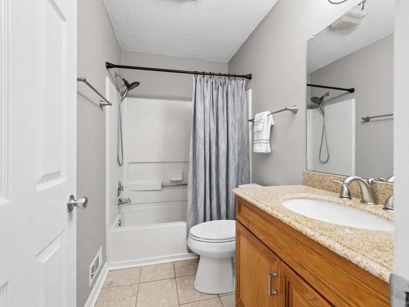 5364 Pickforde Drive, Unit 110B, Columbus, OH 43235 Photo 19