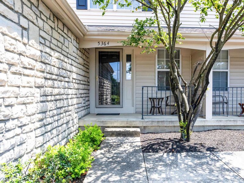 5364 Pickforde Drive, Unit 110B, Columbus, OH 43235 Photo 2