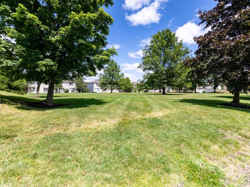 5364 Pickforde Drive, Unit 110B, Columbus, OH 43235 Photo 28