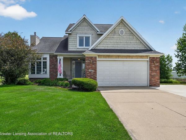 1248 Berkshire Drive, Williamston, MI 48895