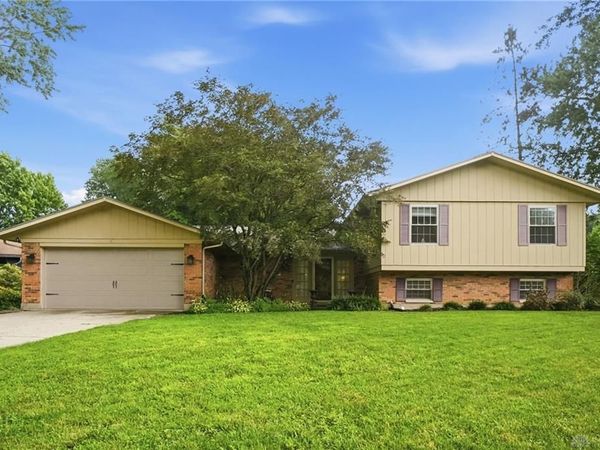8800 Sugarcreek Point, Washington TWP, OH 45458