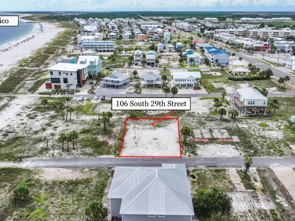 106 S 29th Street , Mexico Beach, FL 32456