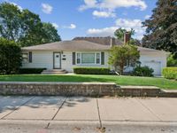 110 W 12th Avenue, Naperville, IL 60563 primary photo
