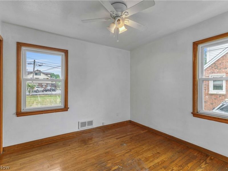 24 Leyton Road, Bedford, OH 44146 Photo 14