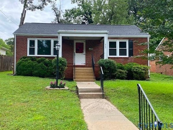 605 Walnut Avenue , Colonial Heights, VA 23834