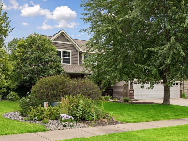9720 Linden Avenue N, Brooklyn Park, MN 55443