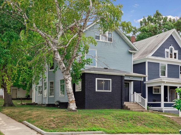 2326 Bryant Avenue N, Minneapolis, MN 55411
