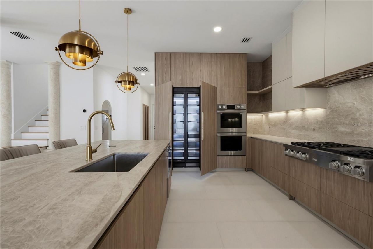 800 W 2nd Avenue, Windermere, FL 34786 Photo