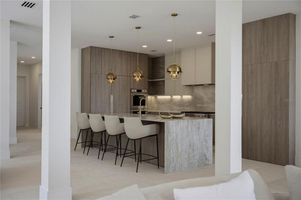 800 W 2nd Avenue, Windermere, FL 34786 Photo