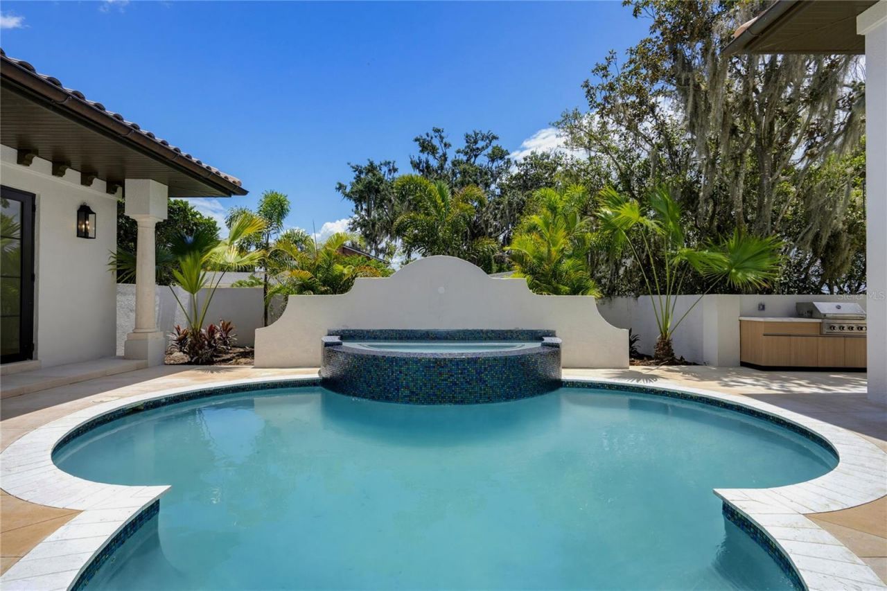 800 W 2nd Avenue, Windermere, FL 34786 Photo
