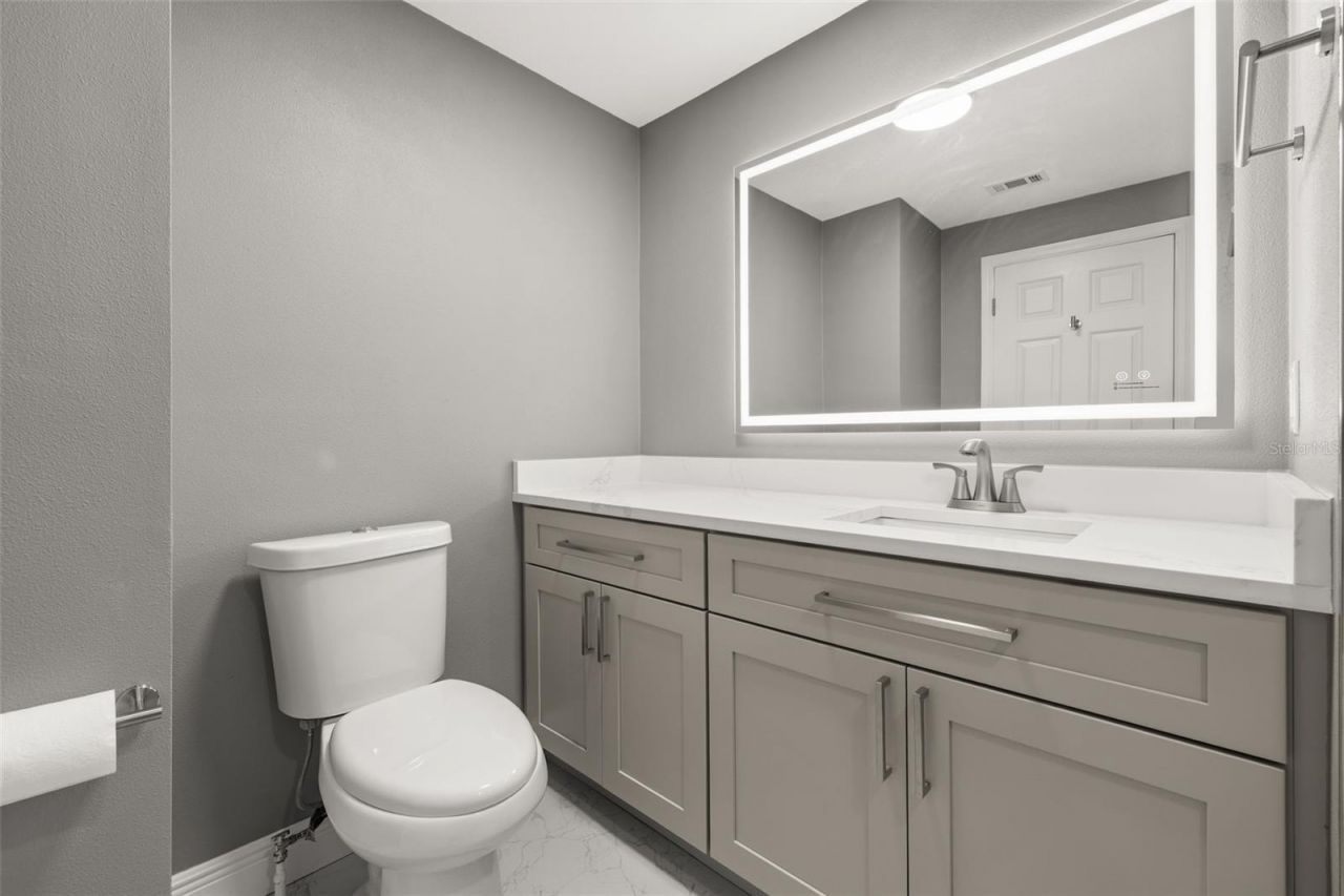 44034 Angus Avenue, Paisley, FL 32767 Photo