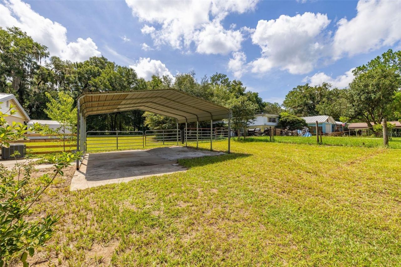 44034 Angus Avenue, Paisley, FL 32767 Photo