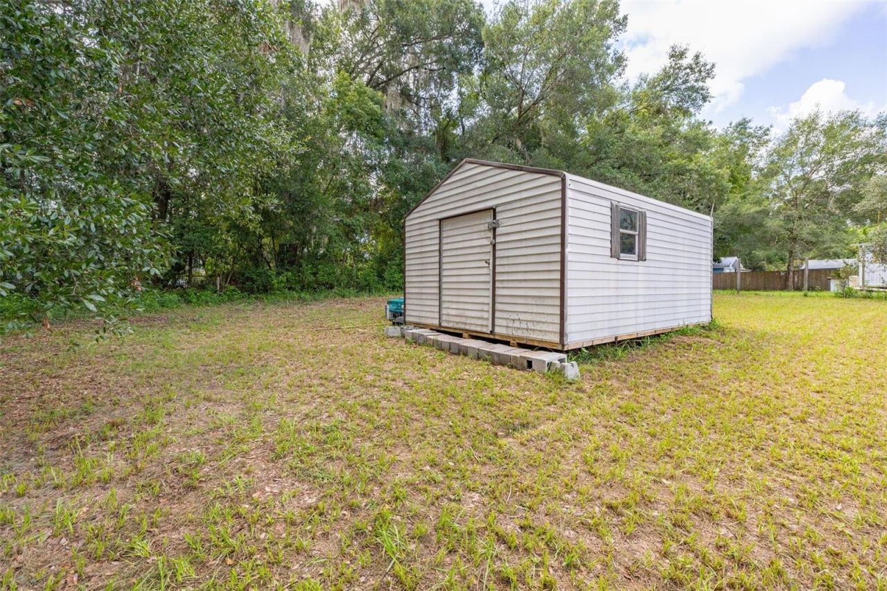 44034 Angus Avenue, Paisley, FL 32767 Photo