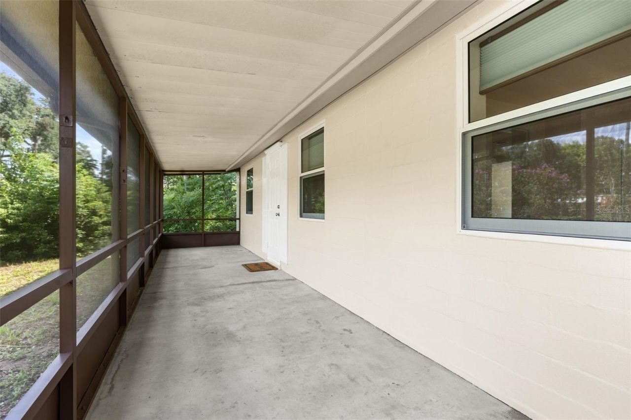 44034 Angus Avenue, Paisley, FL 32767 Photo