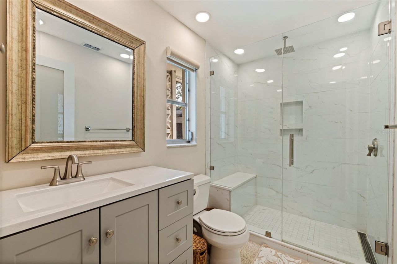 747 Sabal Court S, Saint Petersburg, FL 33705 Photo