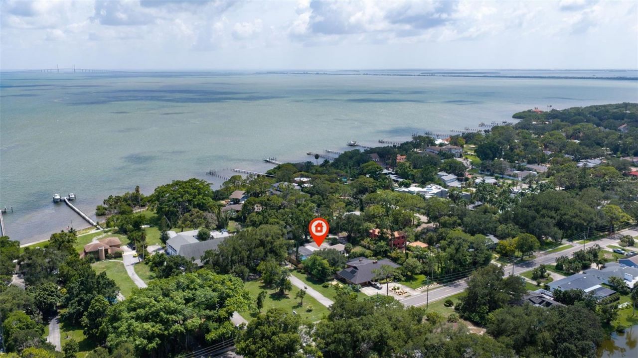 747 Sabal Court S, Saint Petersburg, FL 33705 Photo