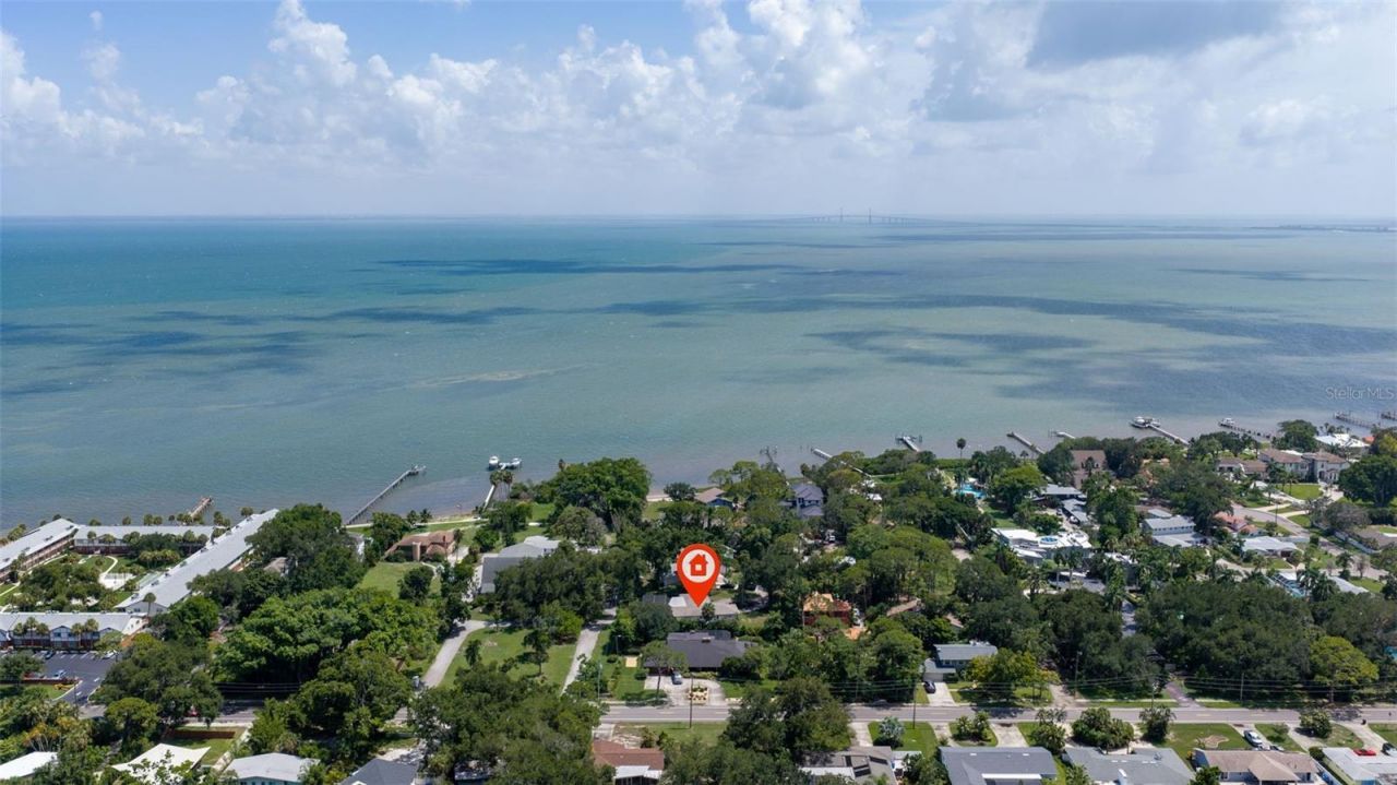 747 Sabal Court S, Saint Petersburg, FL 33705 Photo