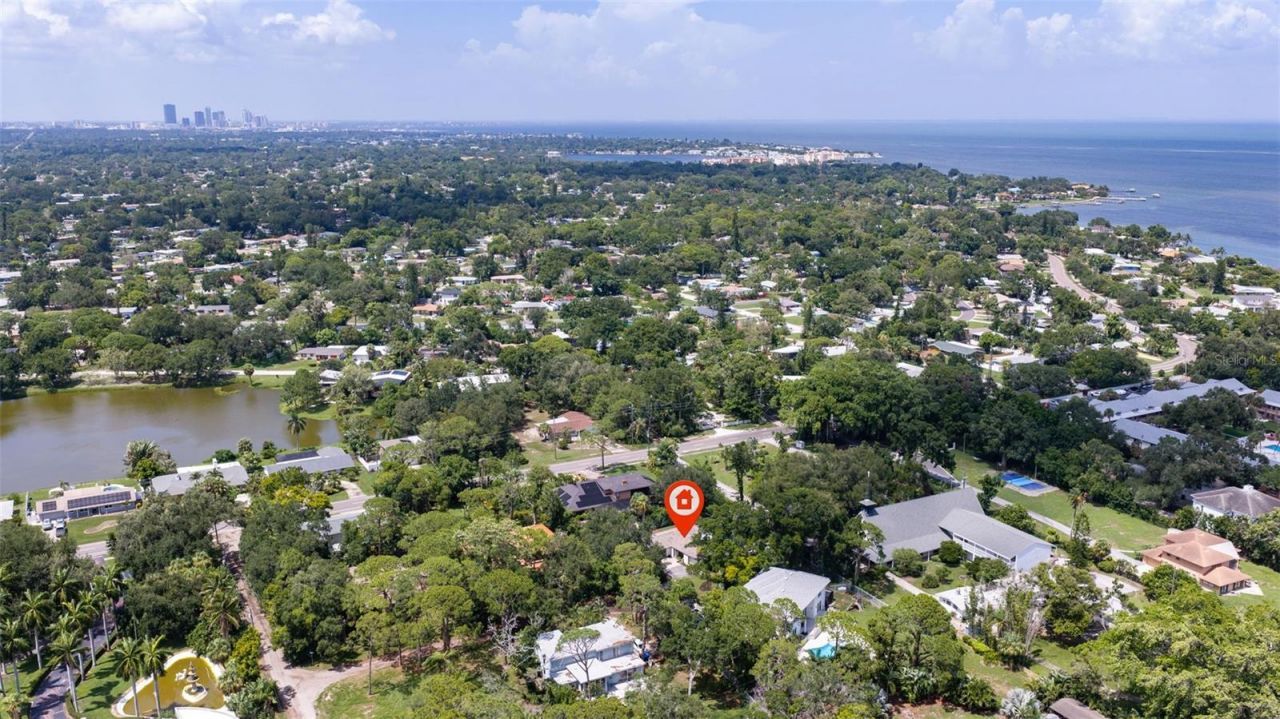 747 Sabal Court S, Saint Petersburg, FL 33705 Photo