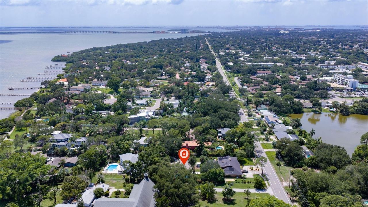 747 Sabal Court S, Saint Petersburg, FL 33705 Photo