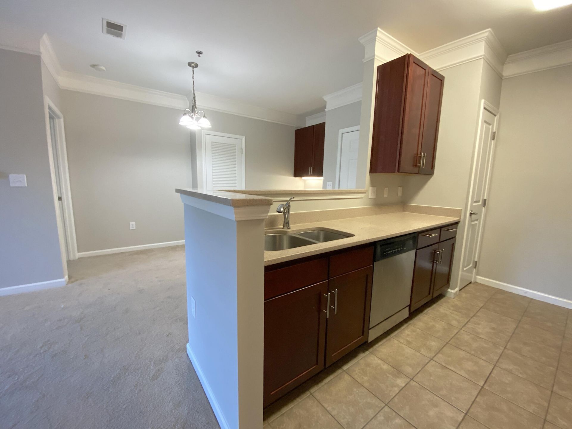 1755 Central Park Road Photo 8