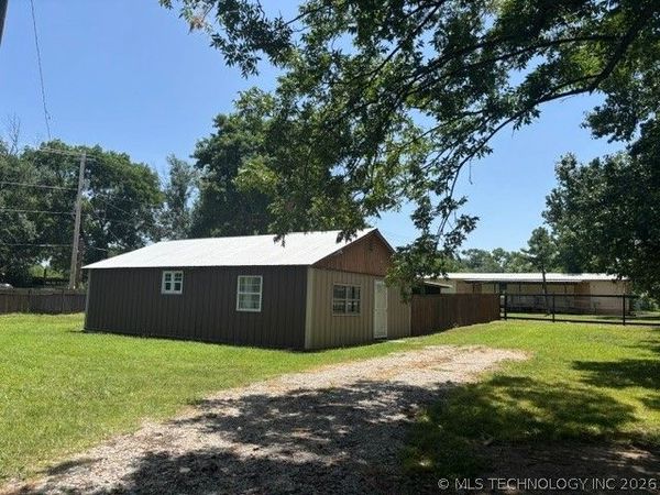501 Morton Avenue , Ramona, OK 74061
