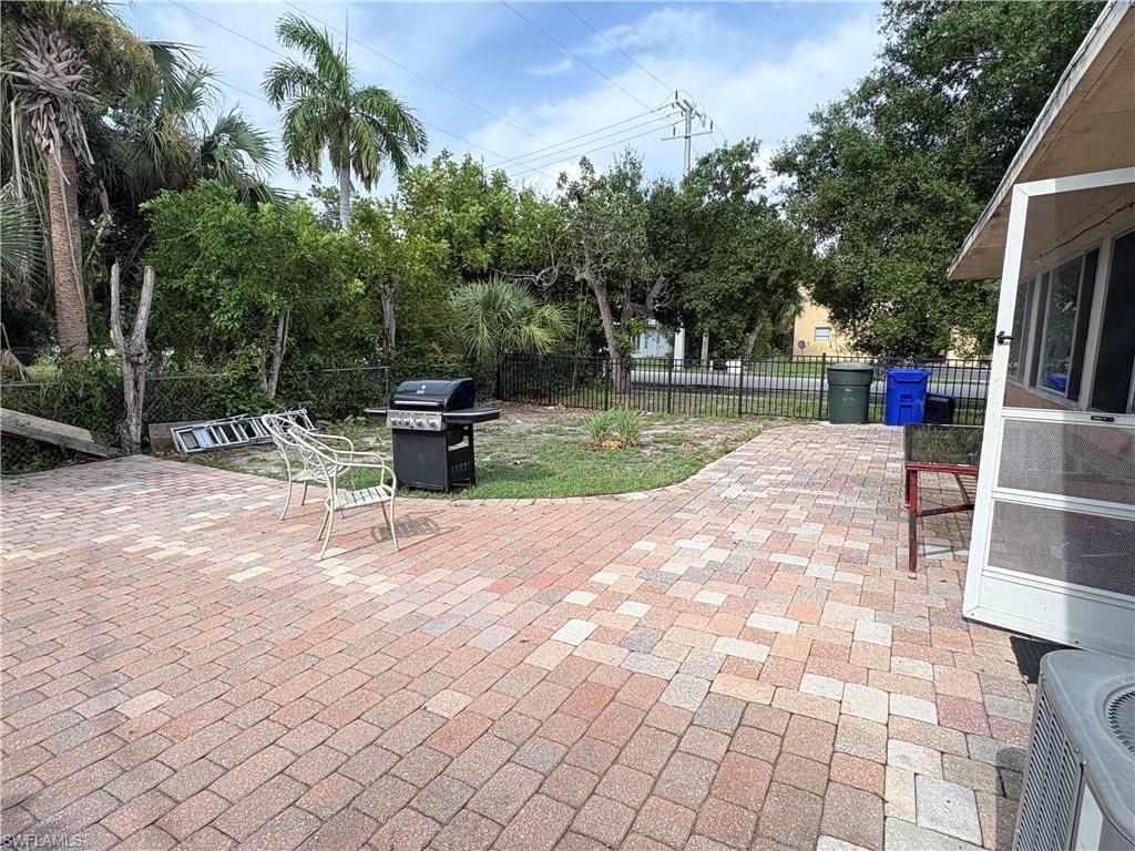 1891 Winkler Ave, Fort Myers, FL 33901 Photo