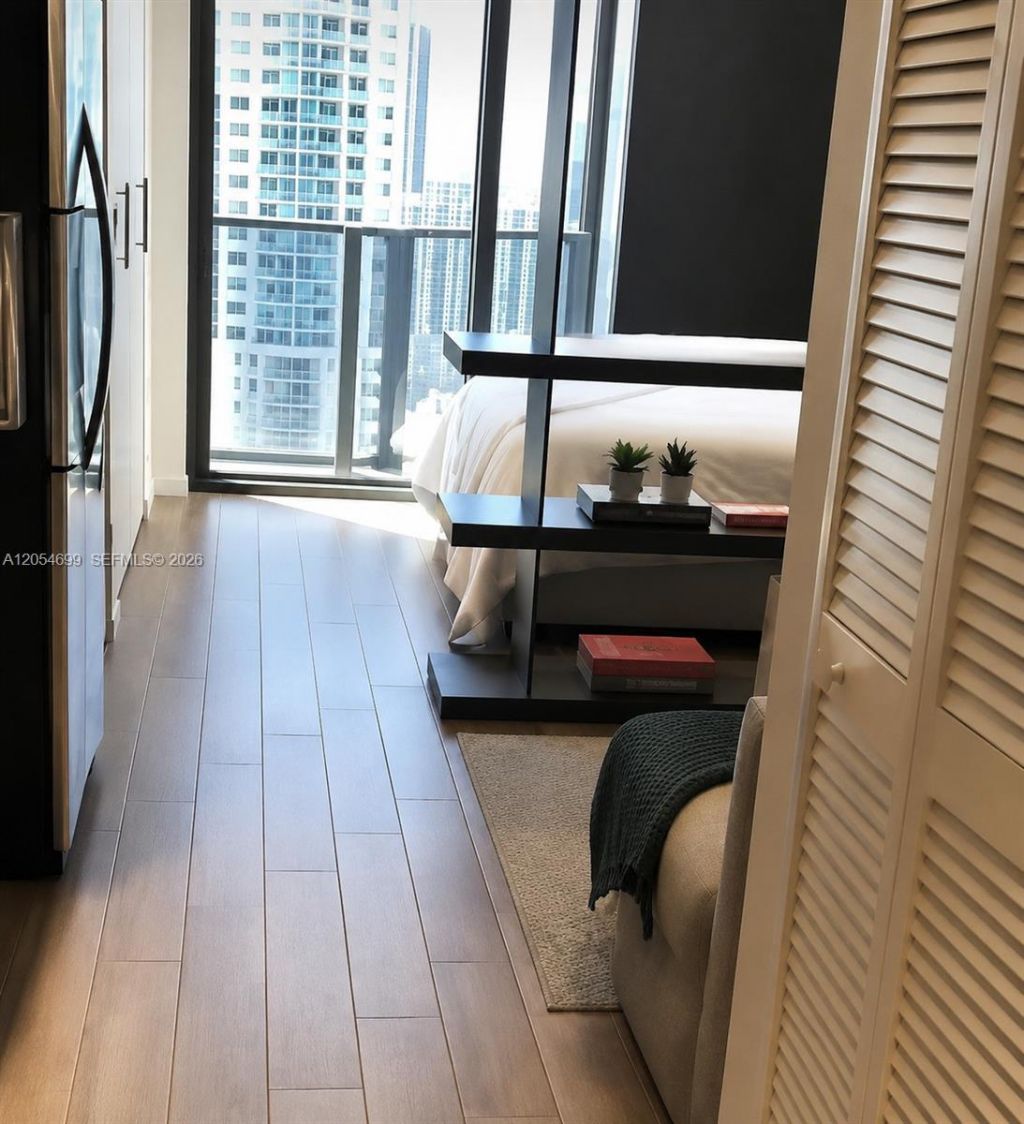 398 NE 5th St , Unit 3013, Miami, FL 33132 Photo