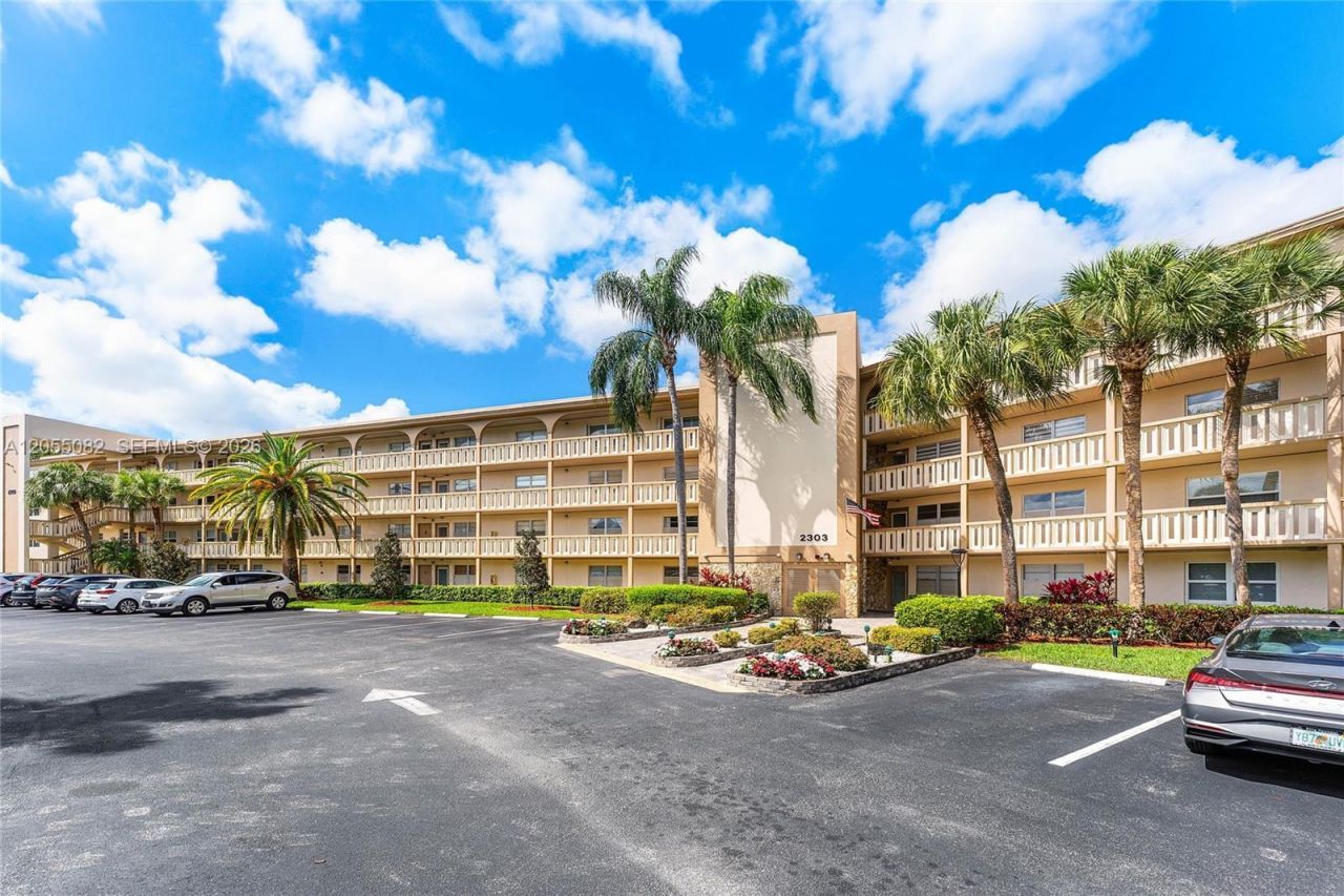 2303 Lucaya Ln , Unit H2, Coconut Creek, FL 33066 Photo