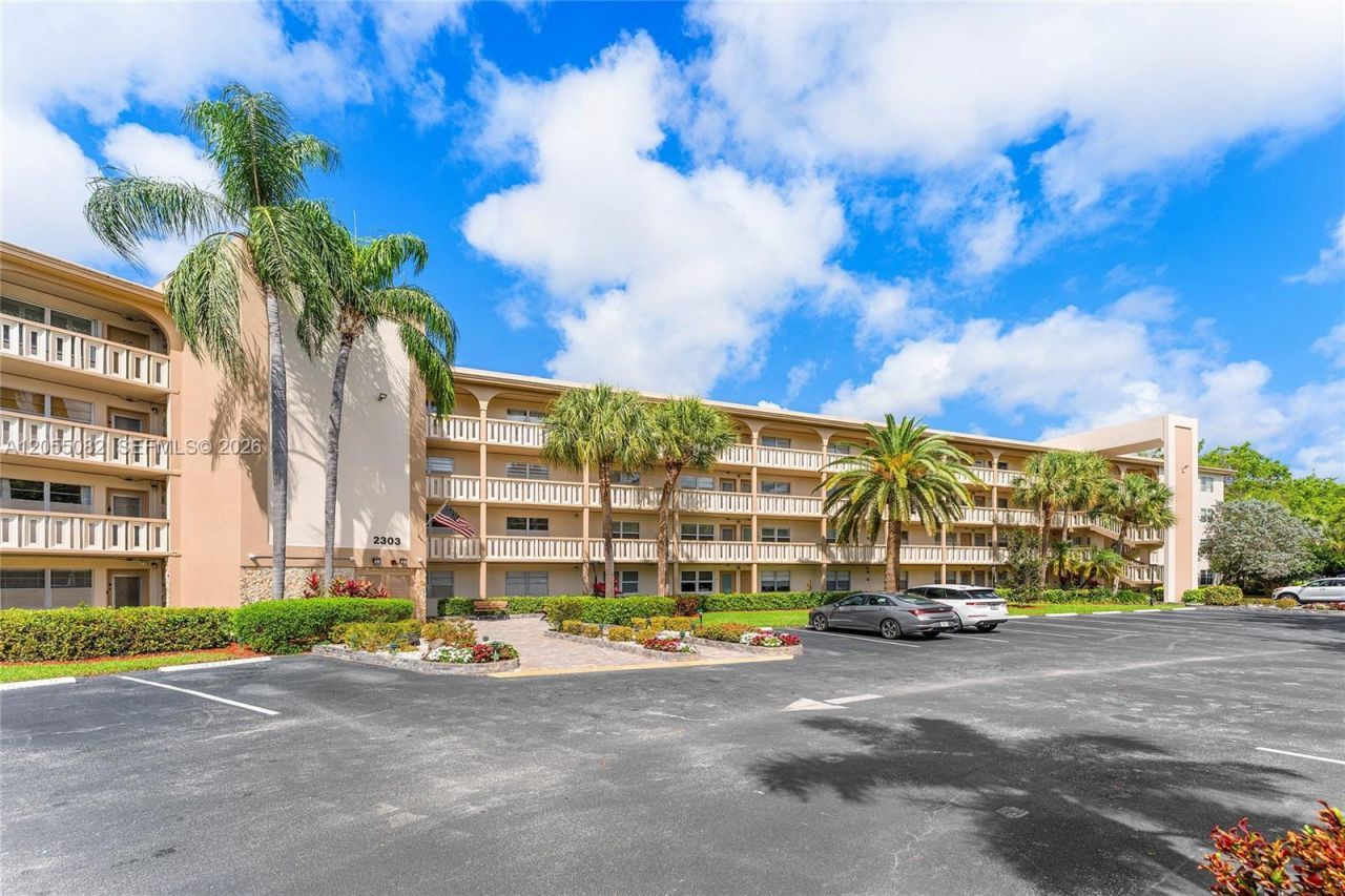 2303 Lucaya Ln , Unit H2, Coconut Creek, FL 33066 Photo