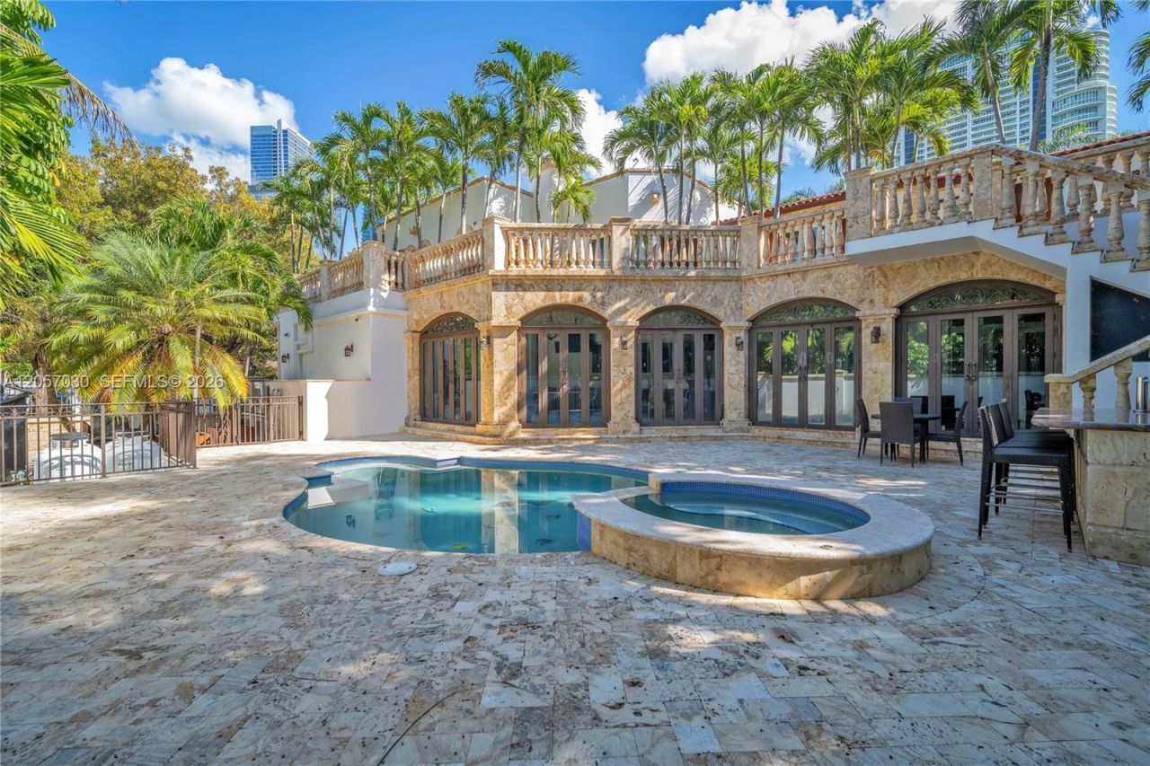 1710 S Miami Ave , Miami, FL 33129 Photo