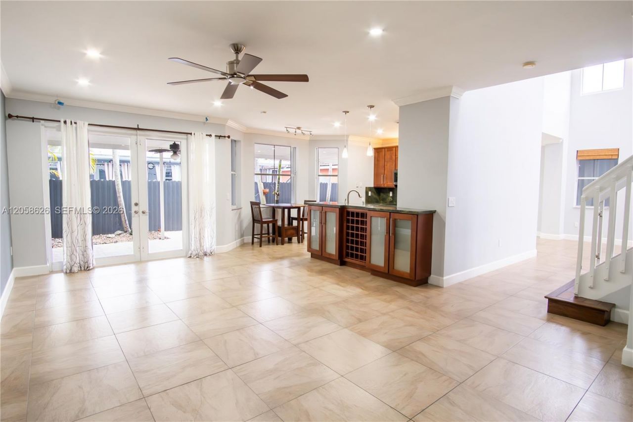13836 SW 39th Ter, Miami, FL 33175 Photo
