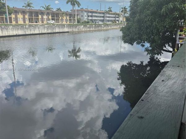 7643 NW South River Dr , Medley, FL 33166