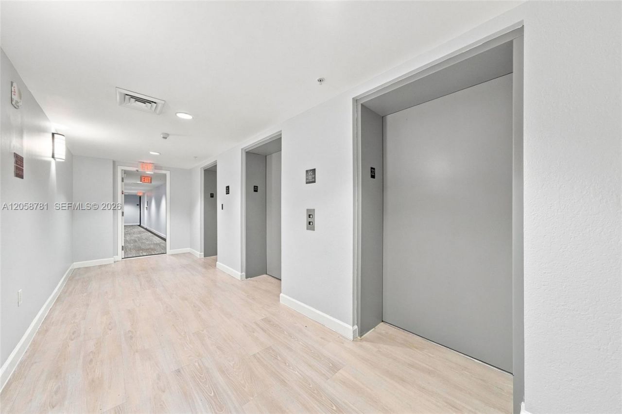1861 NW S River Dr, Unit 2209, Miami, FL 33125 Photo