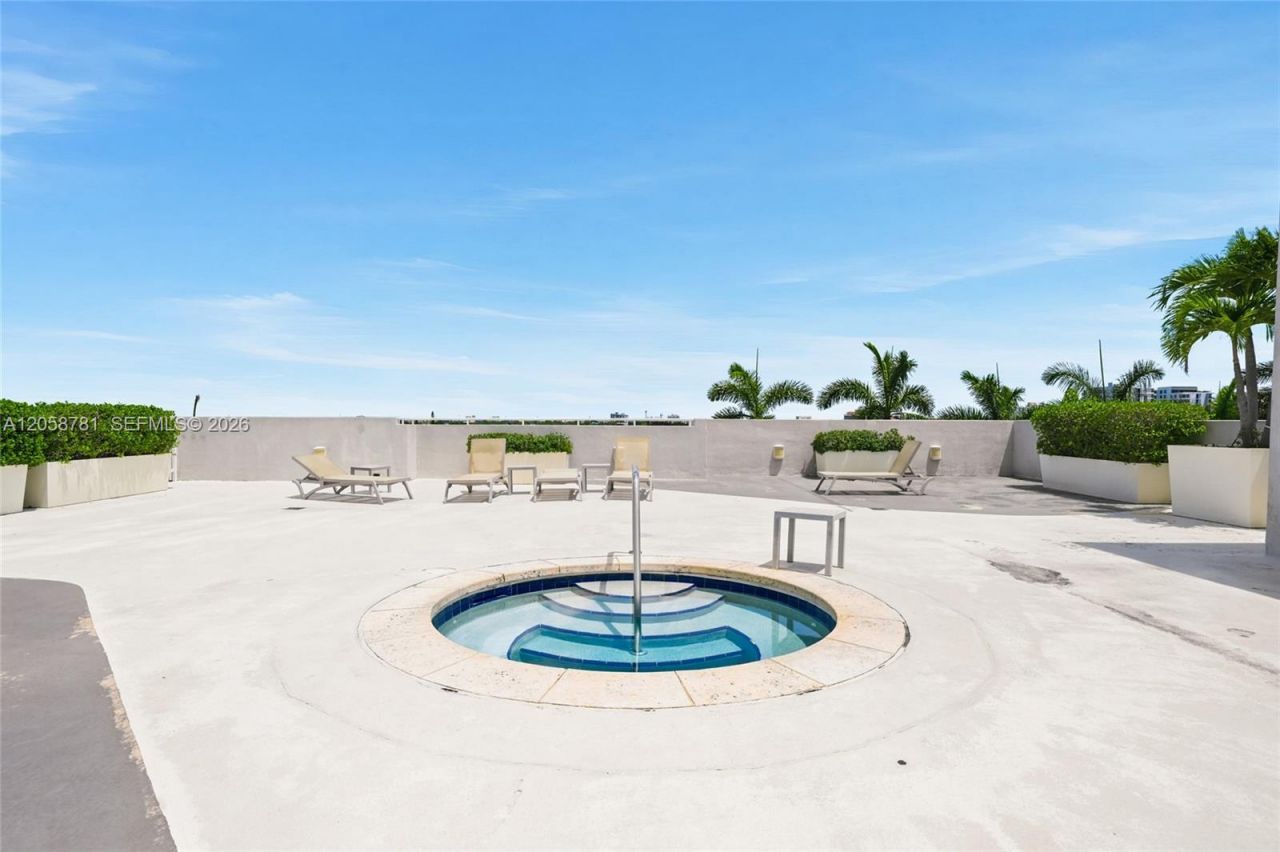 1861 NW S River Dr, Unit 2209, Miami, FL 33125 Photo