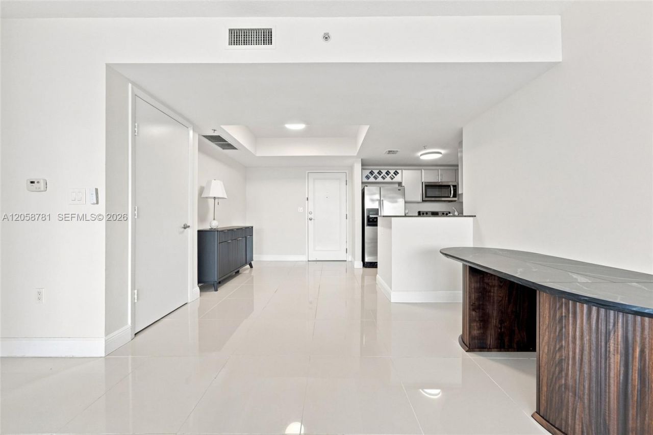 1861 NW S River Dr, Unit 2209, Miami, FL 33125 Photo