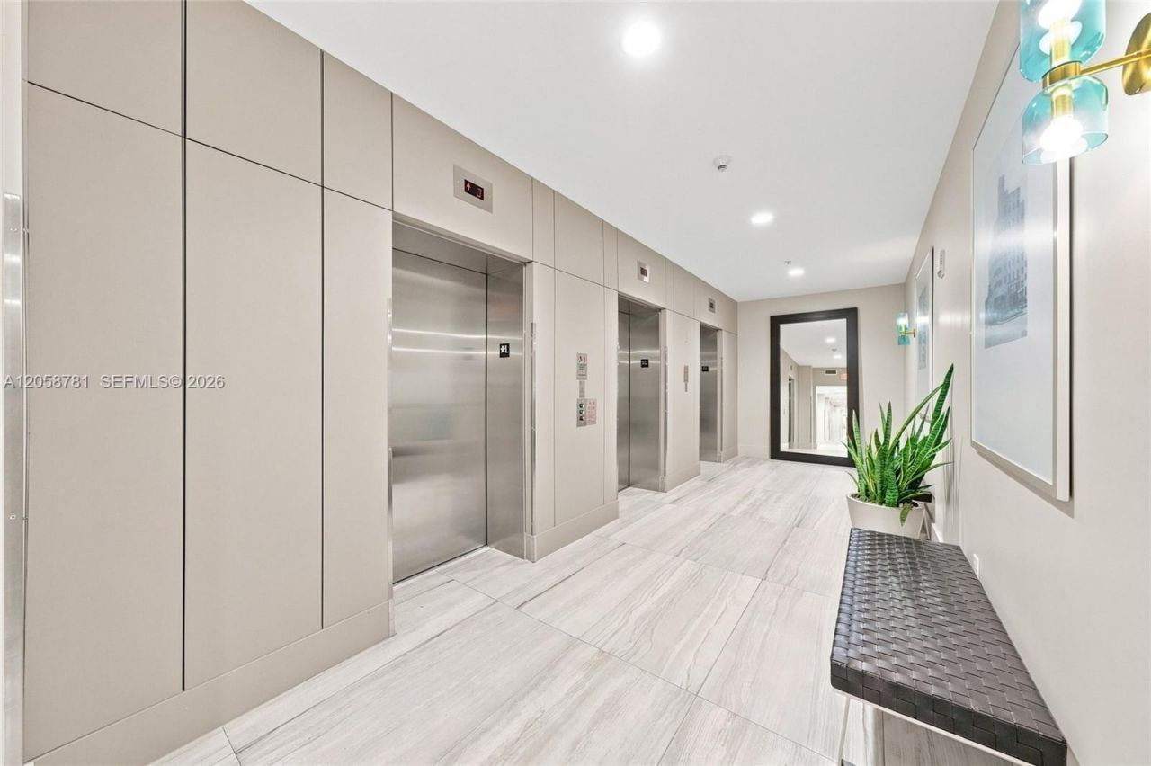 1861 NW S River Dr, Unit 2209, Miami, FL 33125 Photo