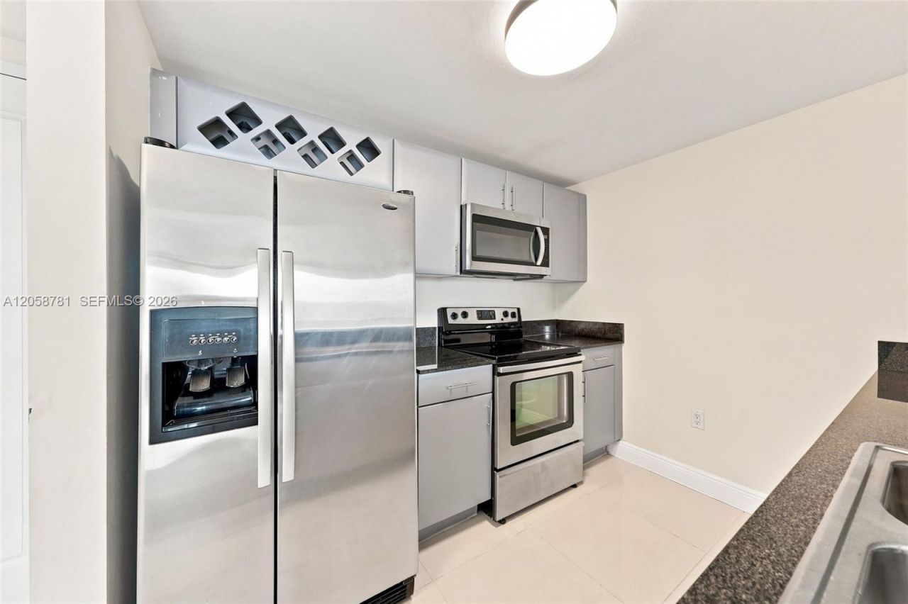 1861 NW S River Dr, Unit 2209, Miami, FL 33125 Photo