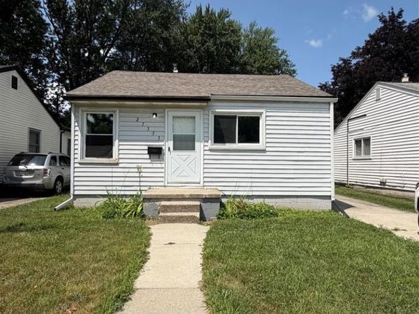 27373 Dartmouth Street , Madison Heights, MI 48071