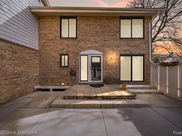 7451 Pebble Point , West Bloomfield Twp, MI 48322